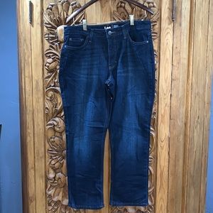 NWT Lee 14 Petite mid rise straight stretch jean